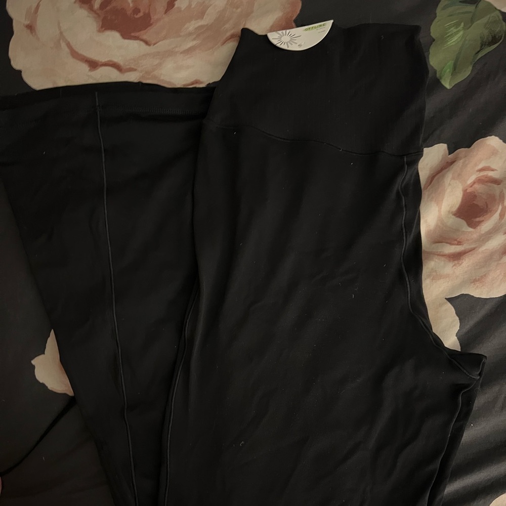 Offline by Aerie Real Me crossover super flare